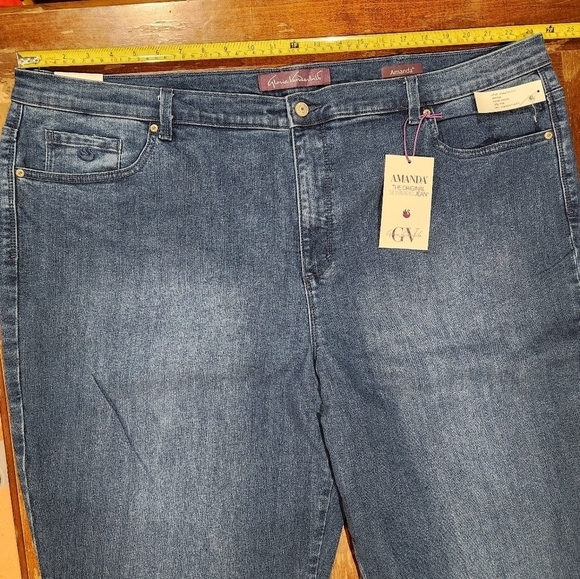 Gloria Vanderbilt Amanda Slimming Tapered Leg Women Jeans Size 24W NWT - Picture 3 of 13